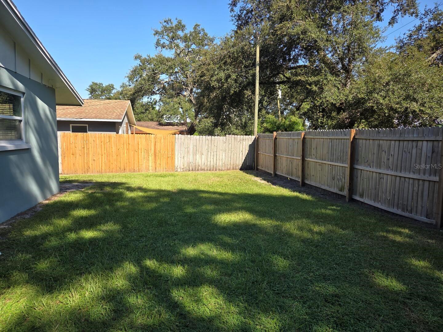 Image 18 of 18 For 715 6th Avenue Ne B