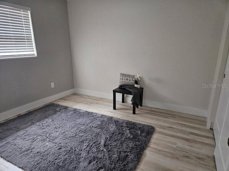 Image 9 of 13 For 715 6th Avenue Ne B