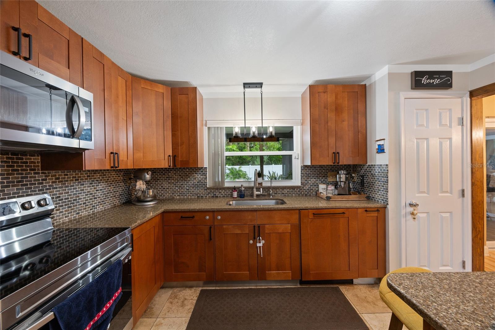 Image 12 of 28 For 5834 98th Avenue N