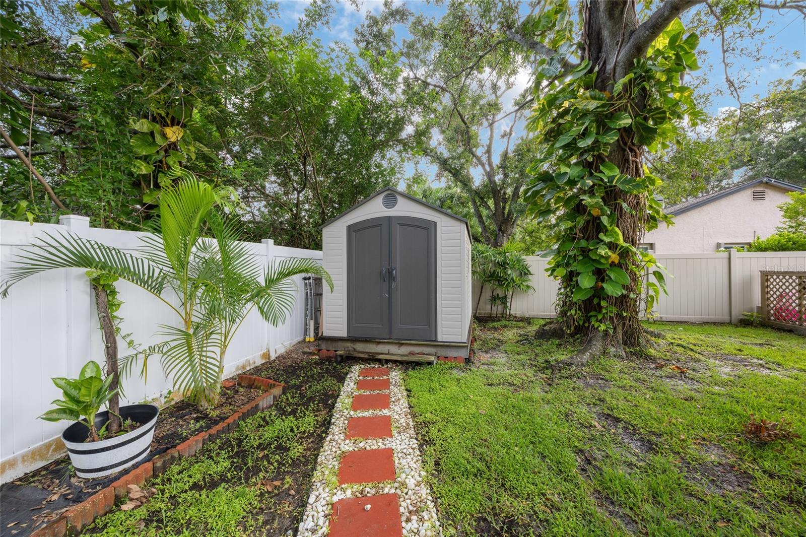 Image 24 of 28 For 5834 98th Avenue N