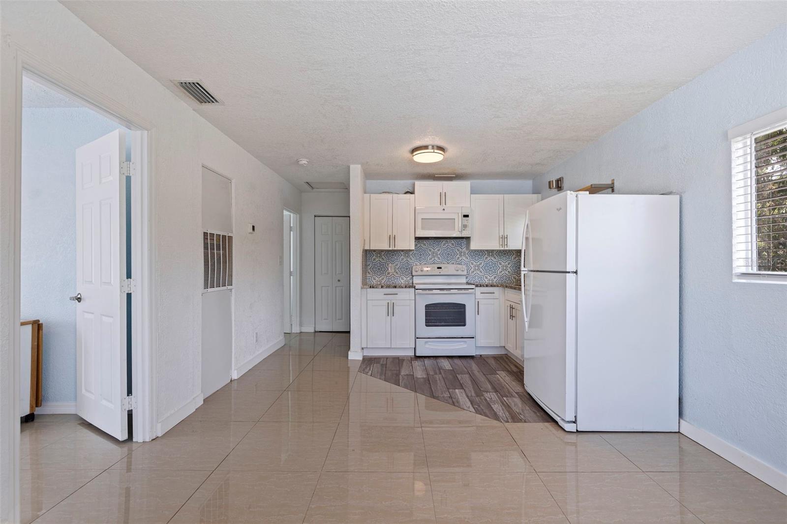 Image 42 of 54 For 4801 14th Ave