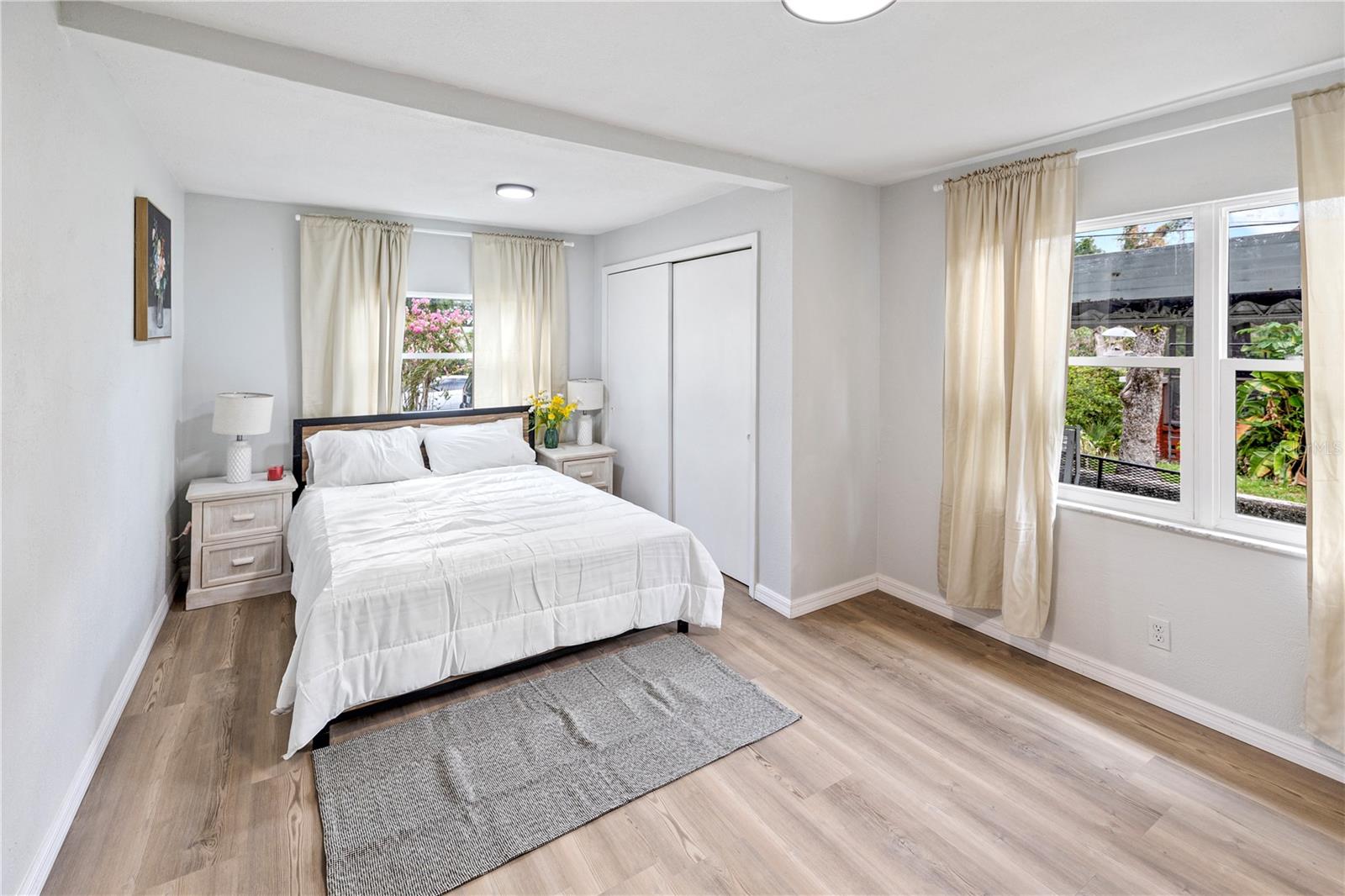 Image 3 of 16 For 3607 24th Avenue