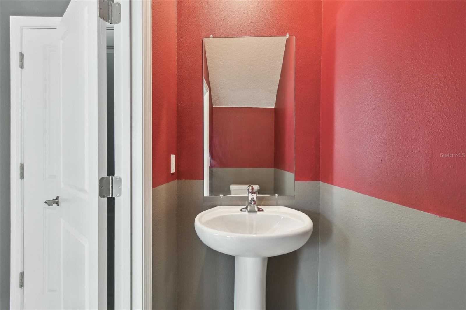 Image 14 of 77 For 36390 Well Hill Way