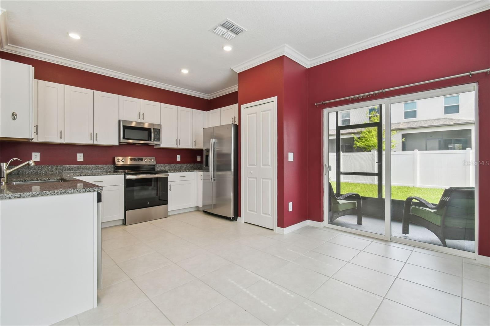 Image 16 of 77 For 36390 Well Hill Way