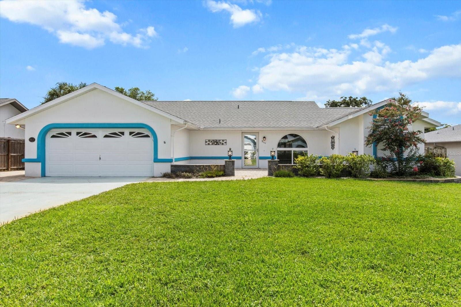 Listing photo id 0 for 3111 Blackmountain Drive