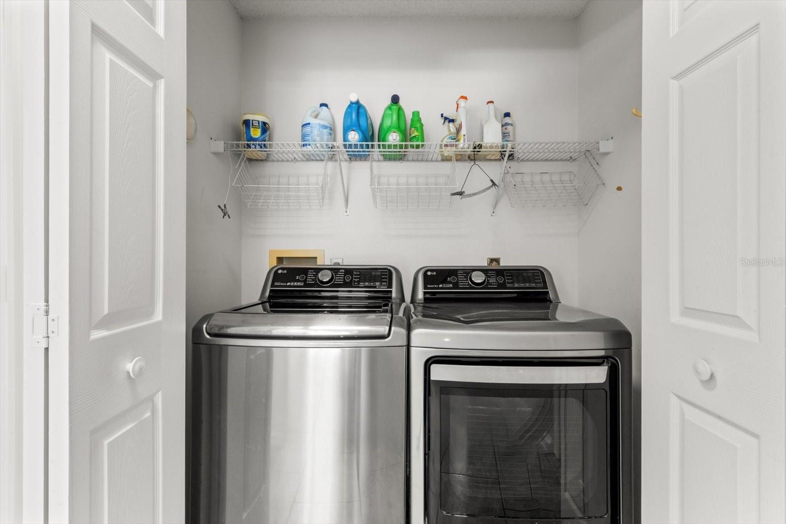 Listing photo id 28 for 3111 Blackmountain Drive