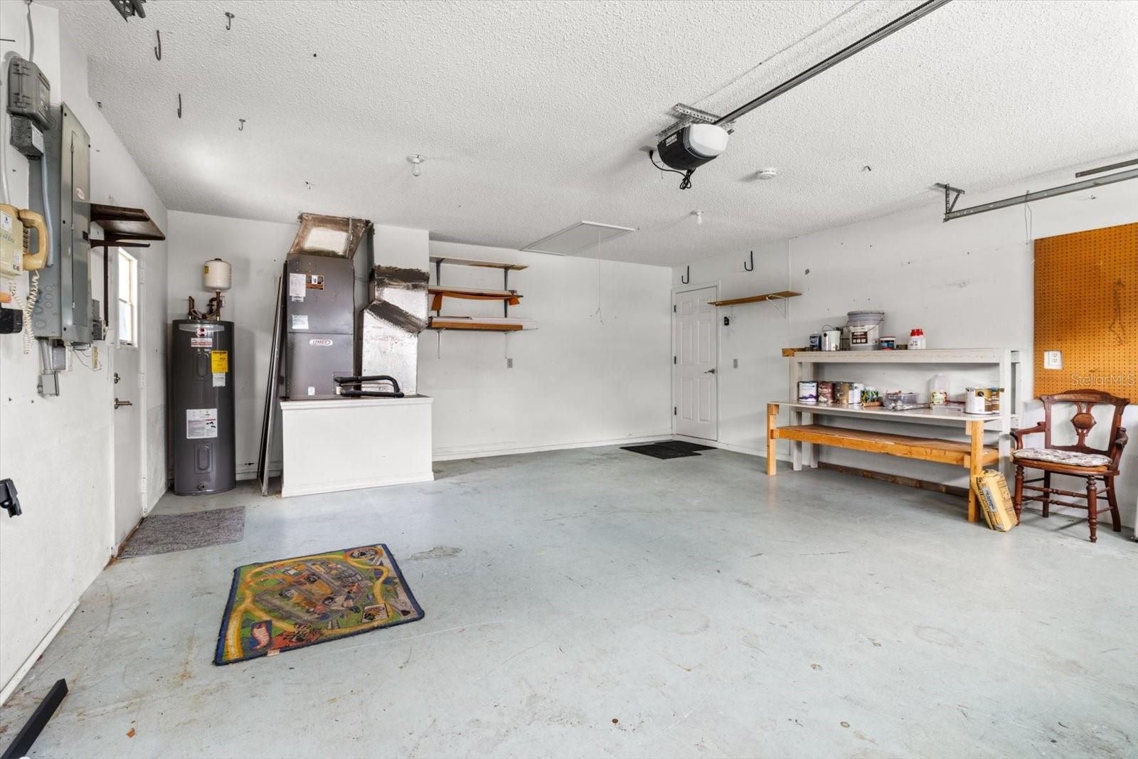 Listing photo id 30 for 3111 Blackmountain Drive