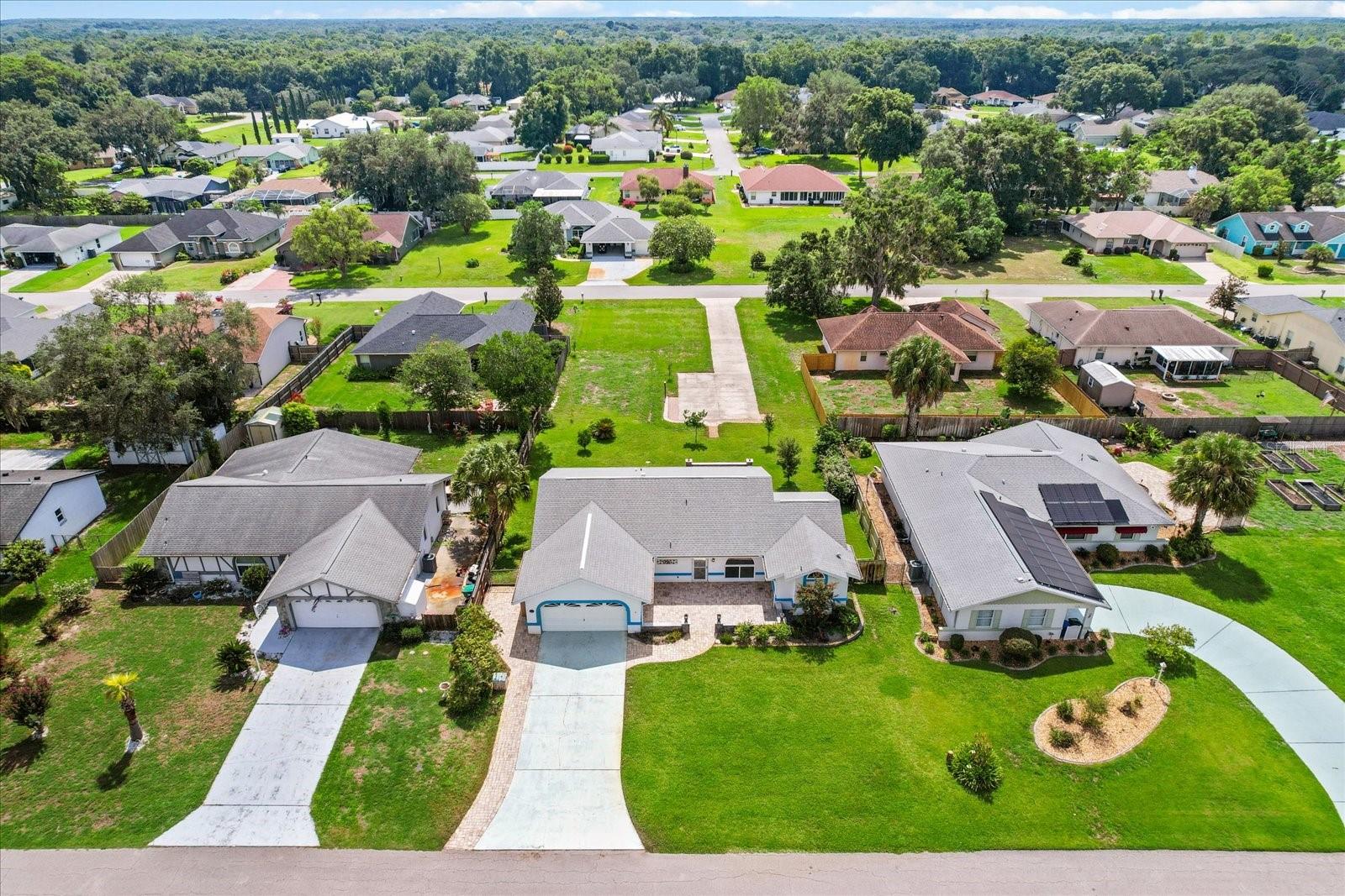 Listing photo id 35 for 3111 Blackmountain Drive