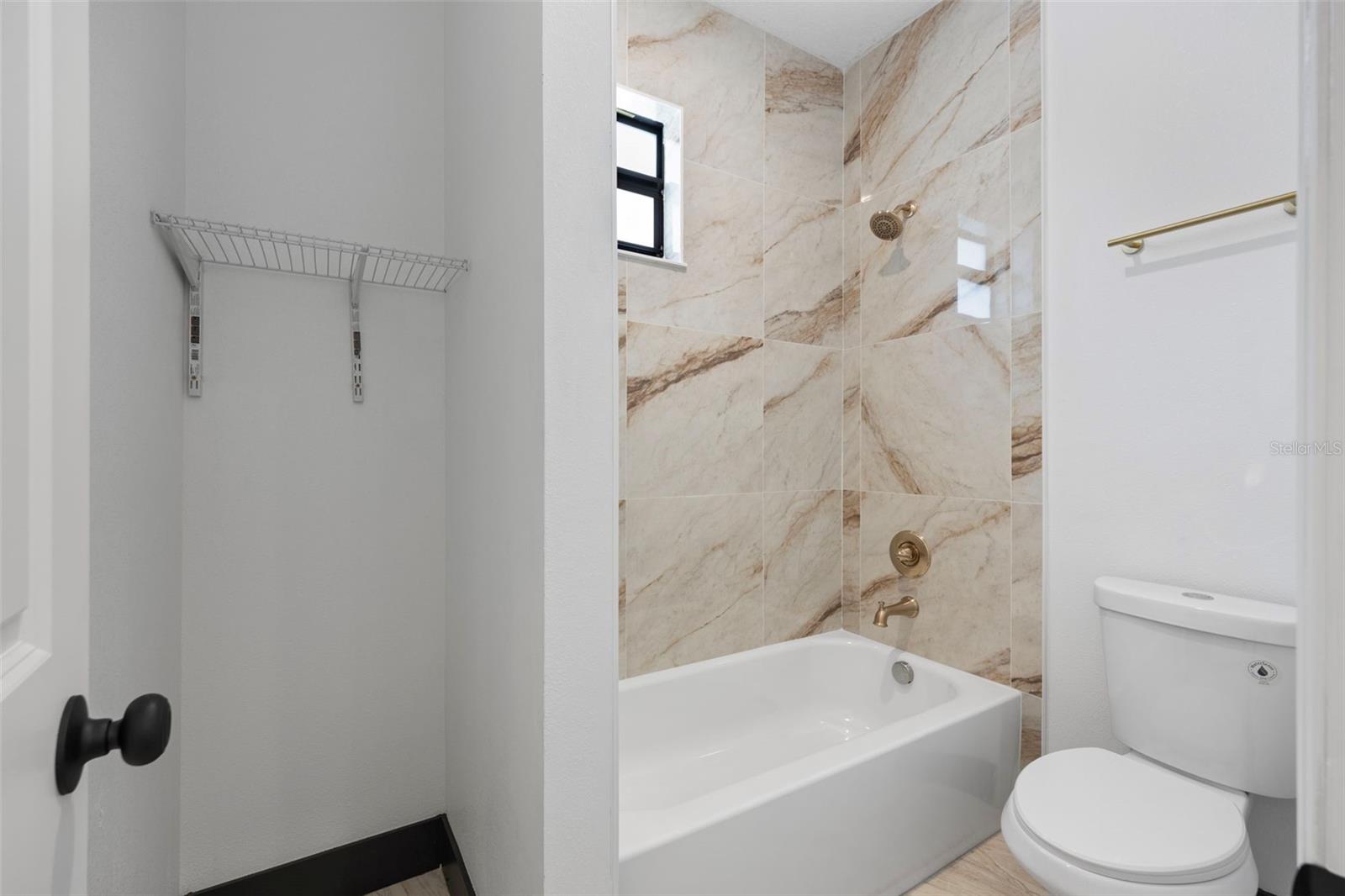 Listing photo id 20 for 8421 Marlanas Place