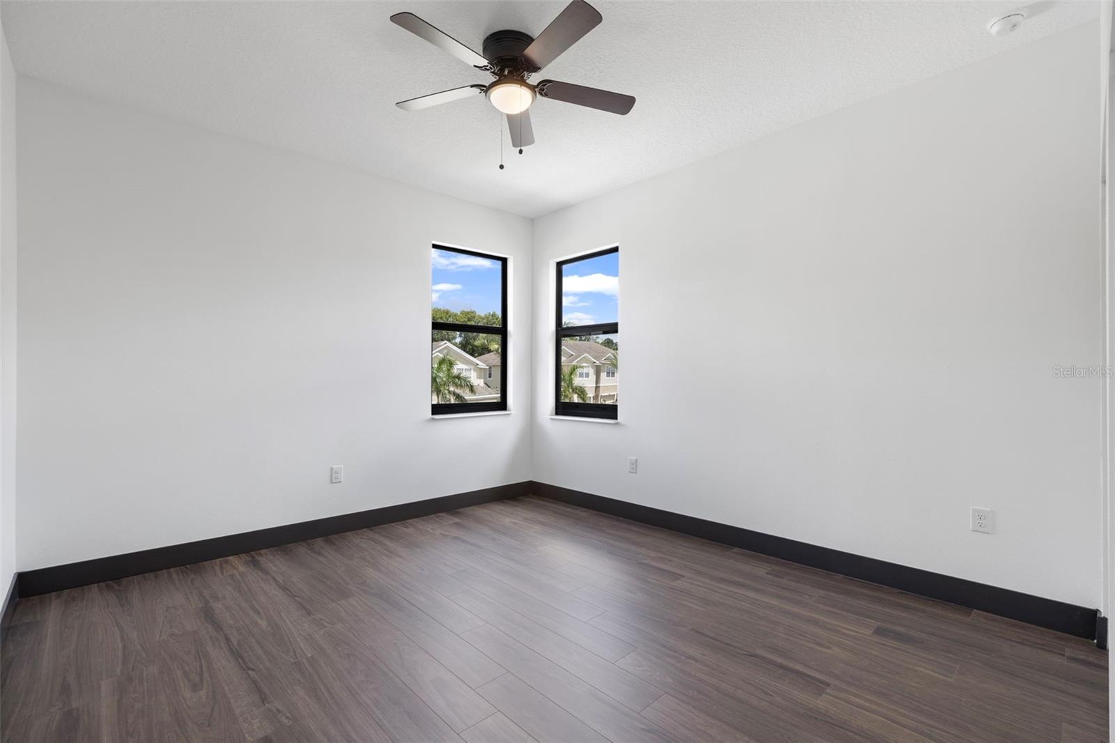 Listing photo id 21 for 8421 Marlanas Place