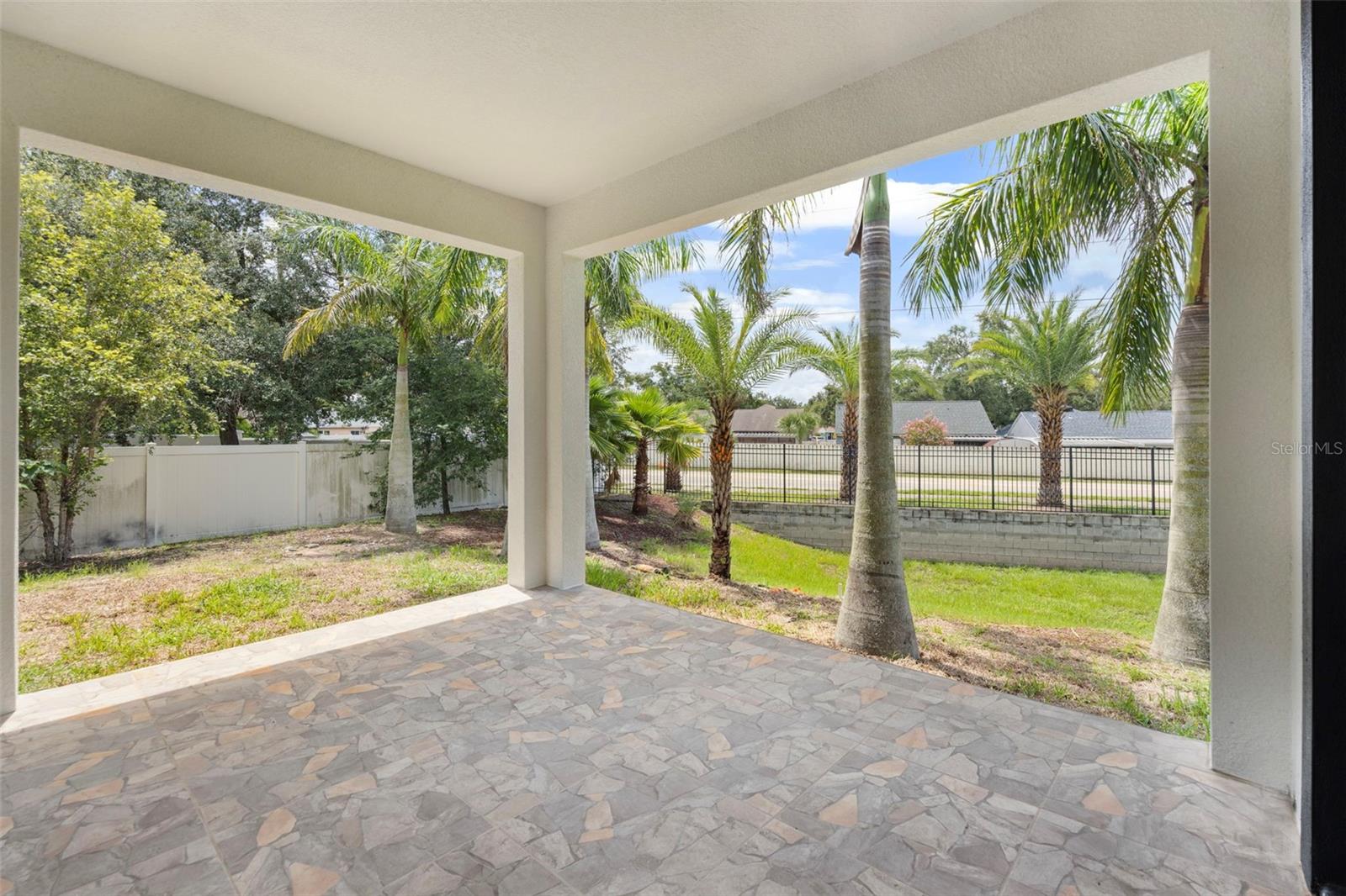Listing photo id 24 for 8421 Marlanas Place