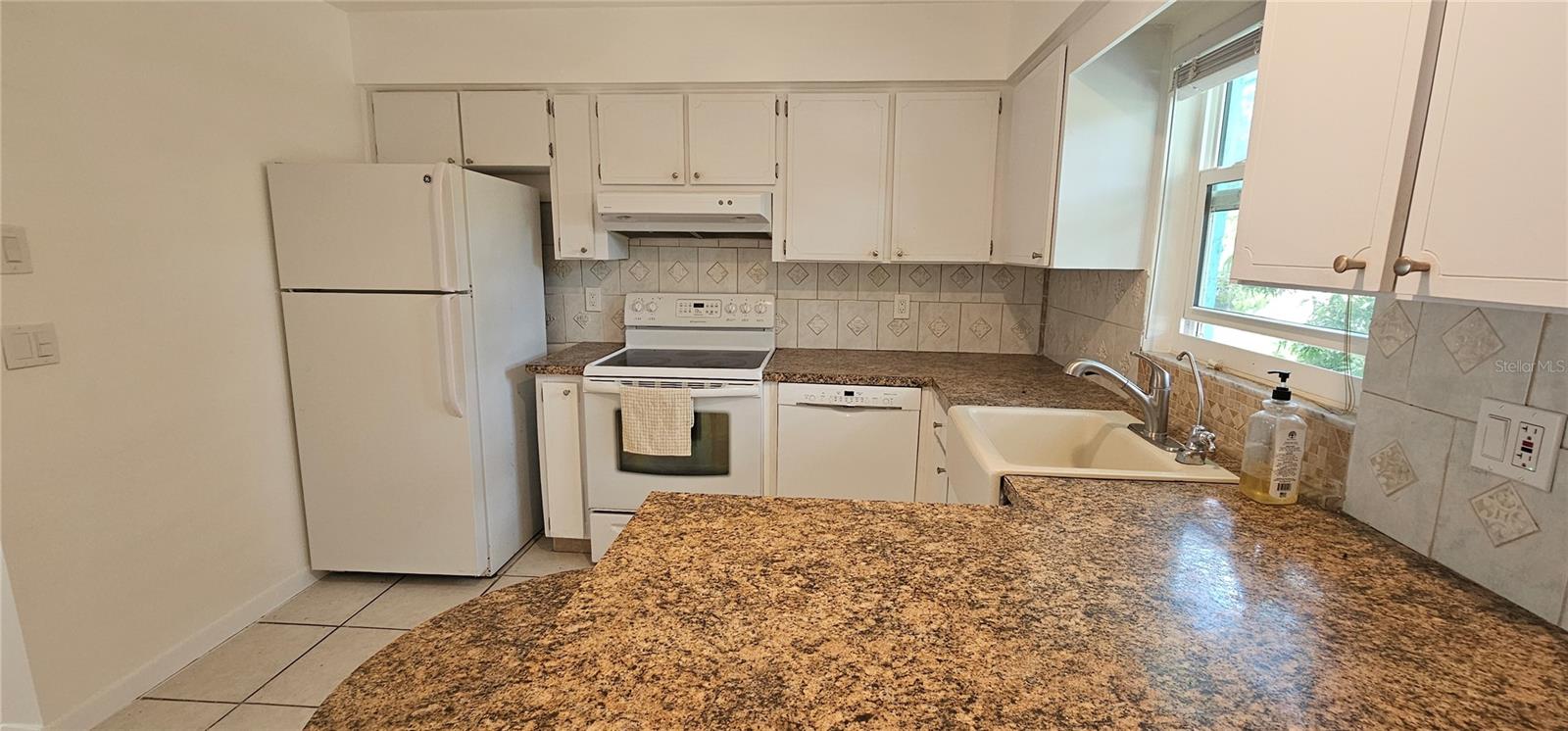 Image 6 of 13 For 7081 Lafayette N