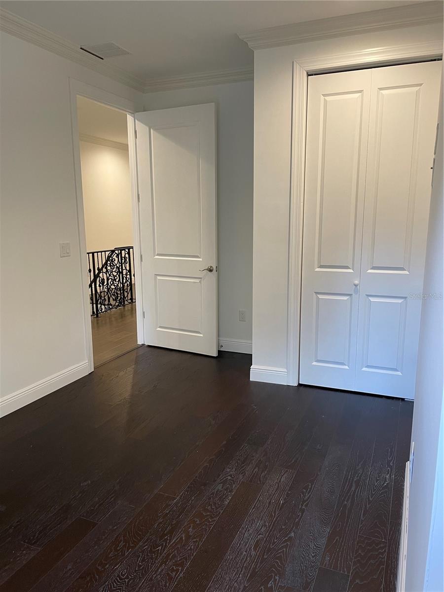 Image 33 of 42 For 3110 San Carlos Street 2