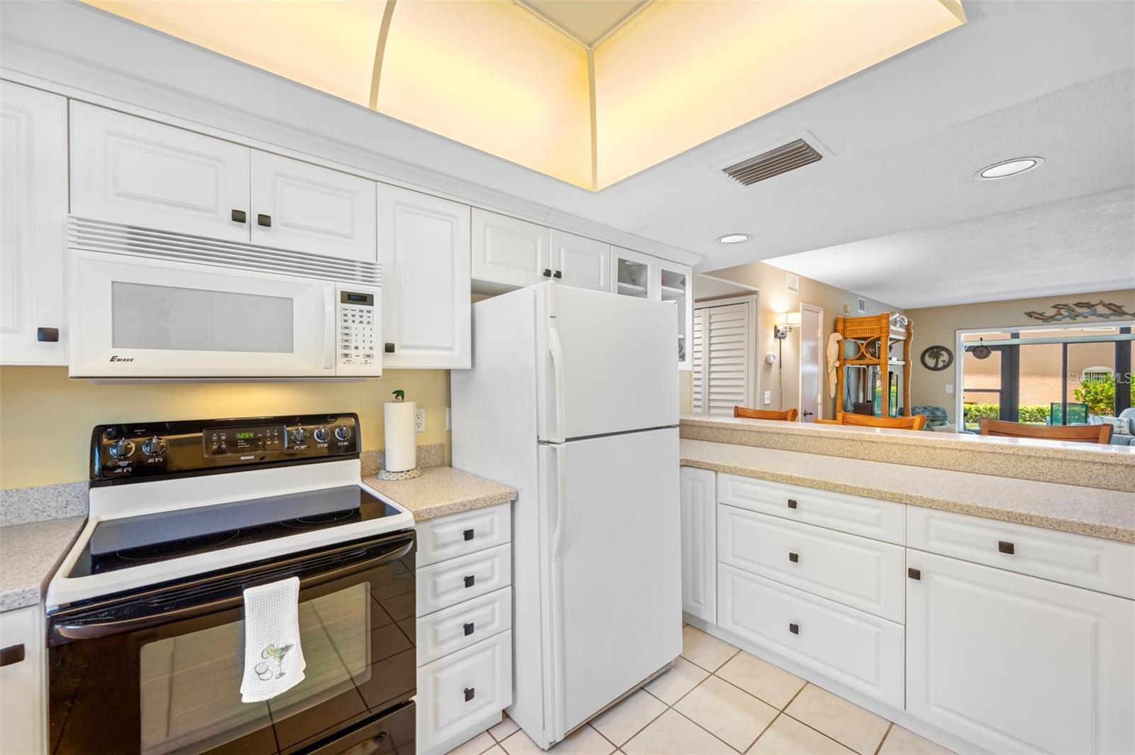 Image 18 of 57 For 12900 Vonn Road B101