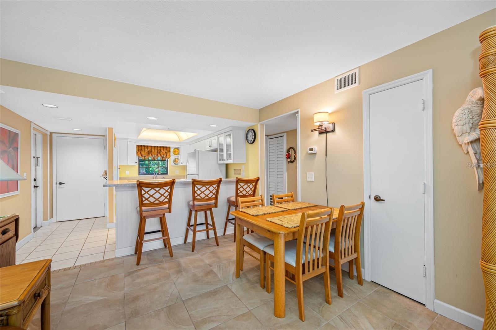 Image 22 of 57 For 12900 Vonn Road B101