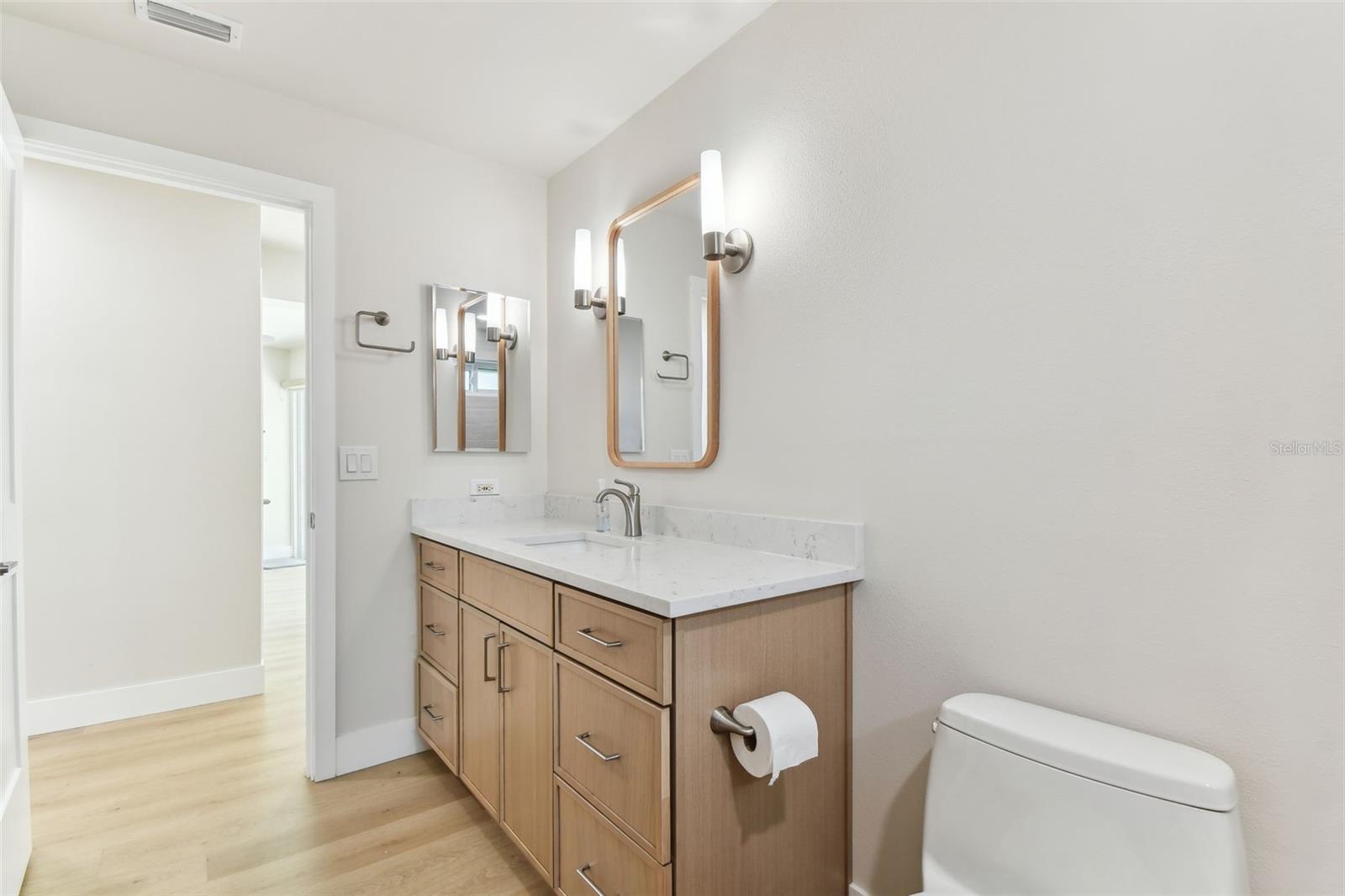Image 21 of 61 For 4214 Deepwater Lane