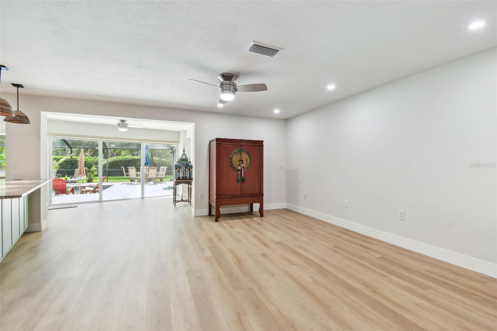 Image 46 of 61 For 4214 Deepwater Lane