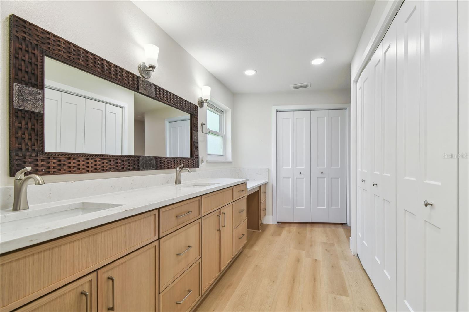 Image 51 of 61 For 4214 Deepwater Lane