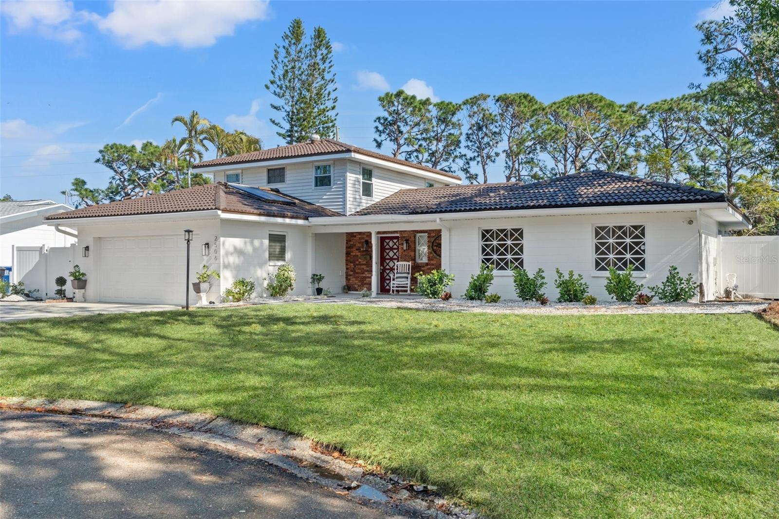 Image 2 of 75 For 2506 Madrid Way S