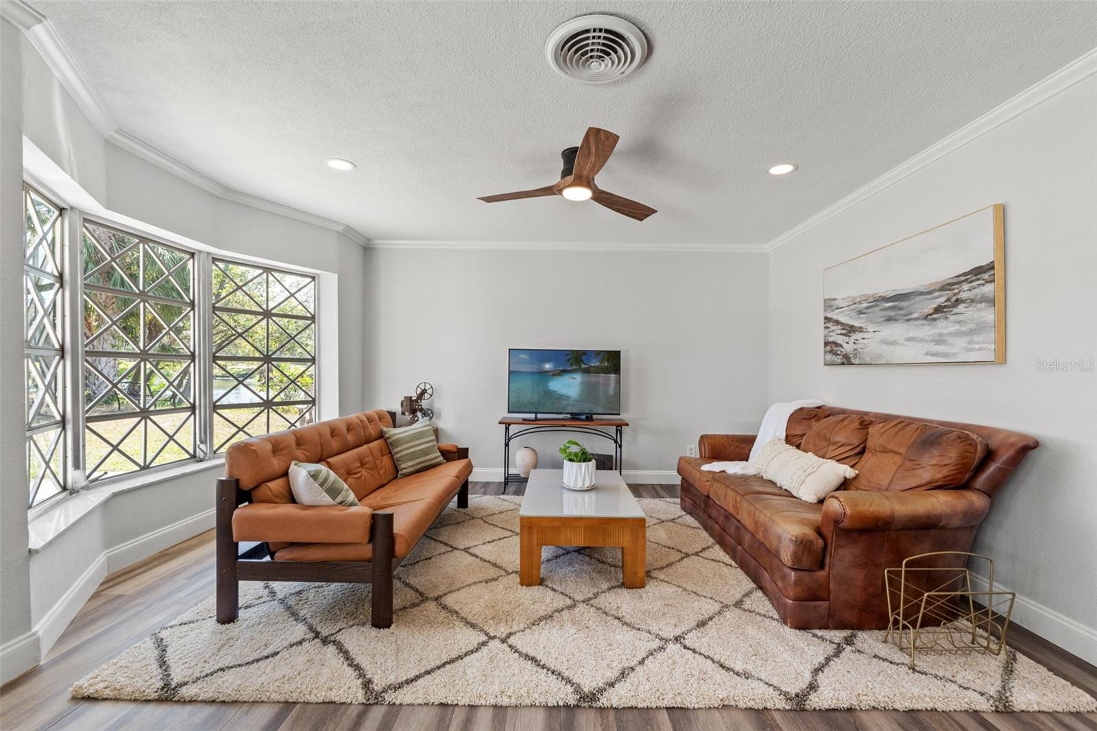 Image 26 of 75 For 2506 Madrid Way S