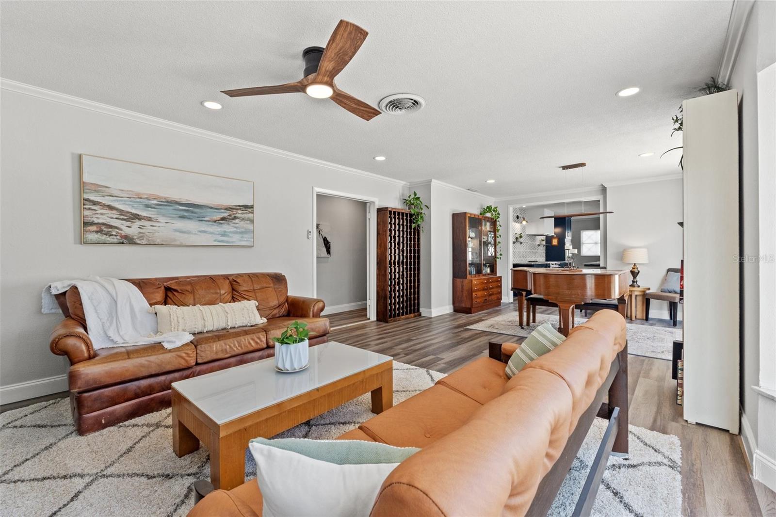 Image 29 of 75 For 2506 Madrid Way S