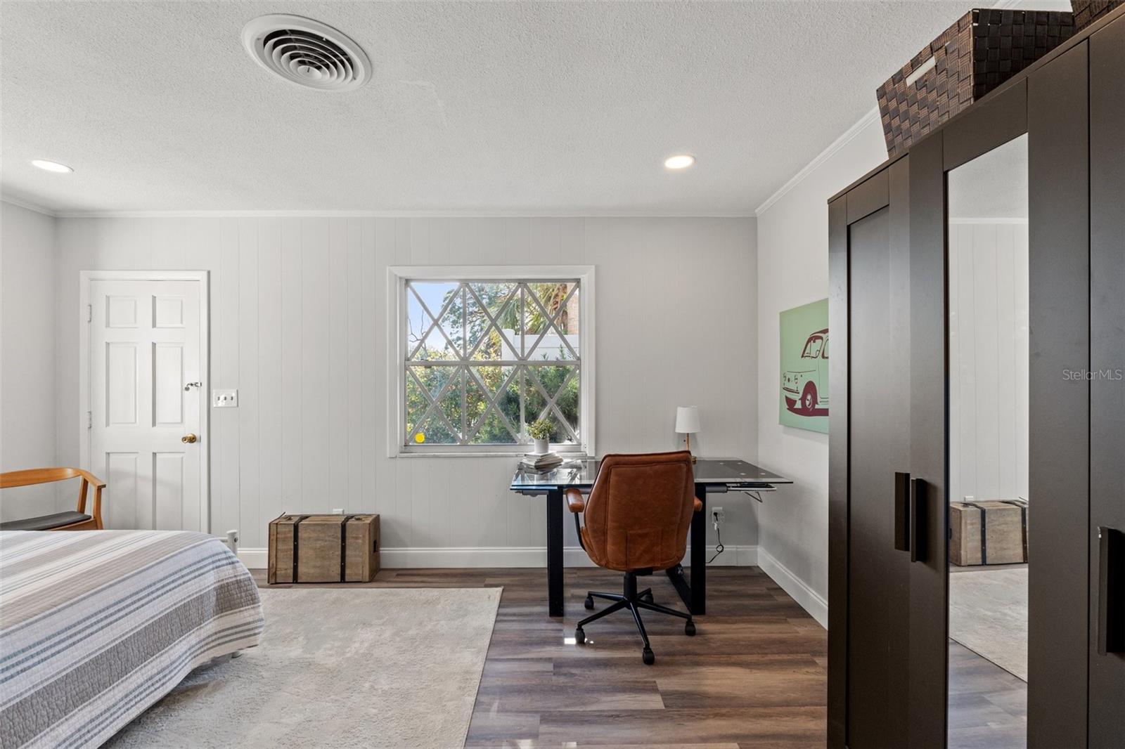 Image 36 of 75 For 2506 Madrid Way S