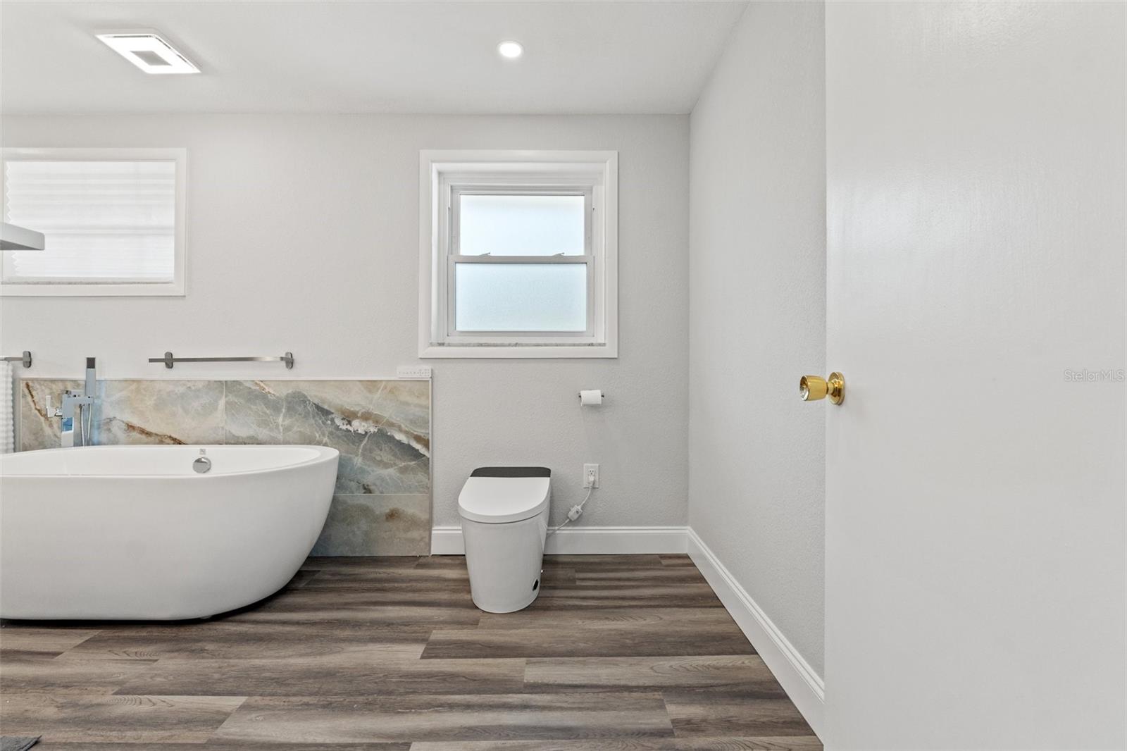 Image 46 of 75 For 2506 Madrid Way S