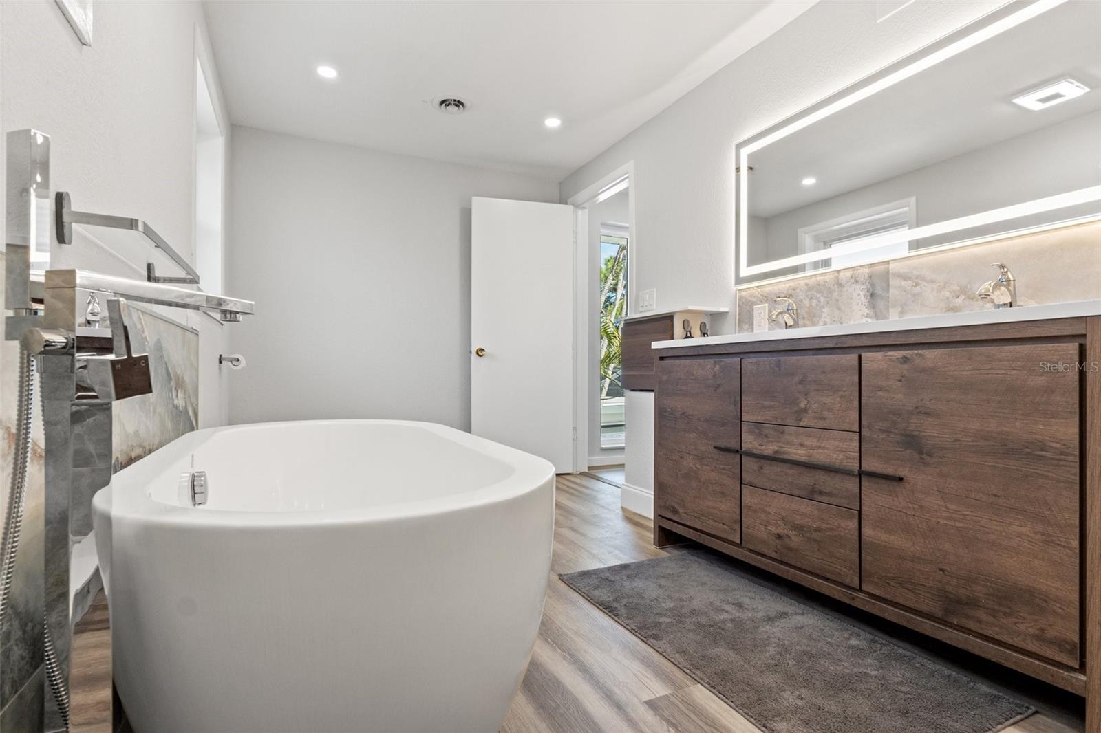Image 47 of 75 For 2506 Madrid Way S