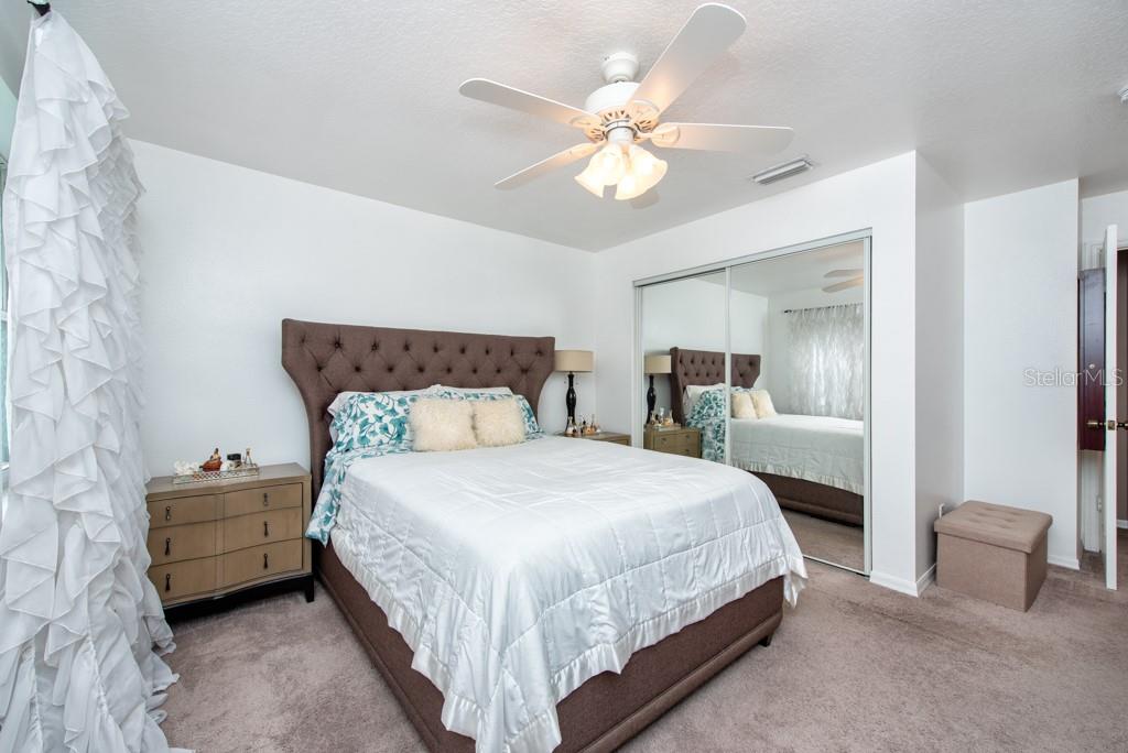 Image 19 of 37 For 12498 143rd Street