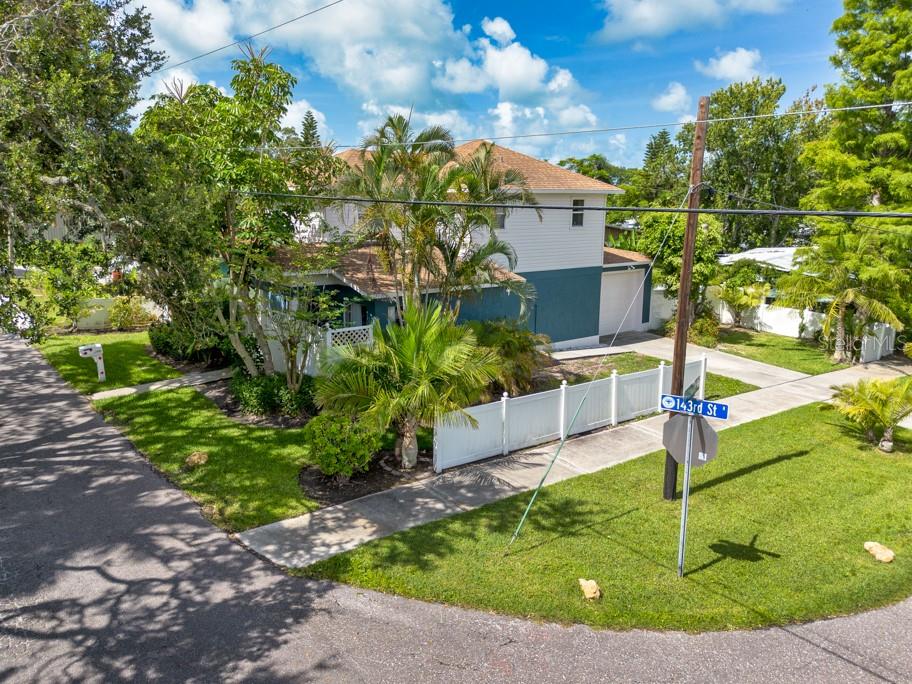Image 2 of 37 For 12498 143rd Street