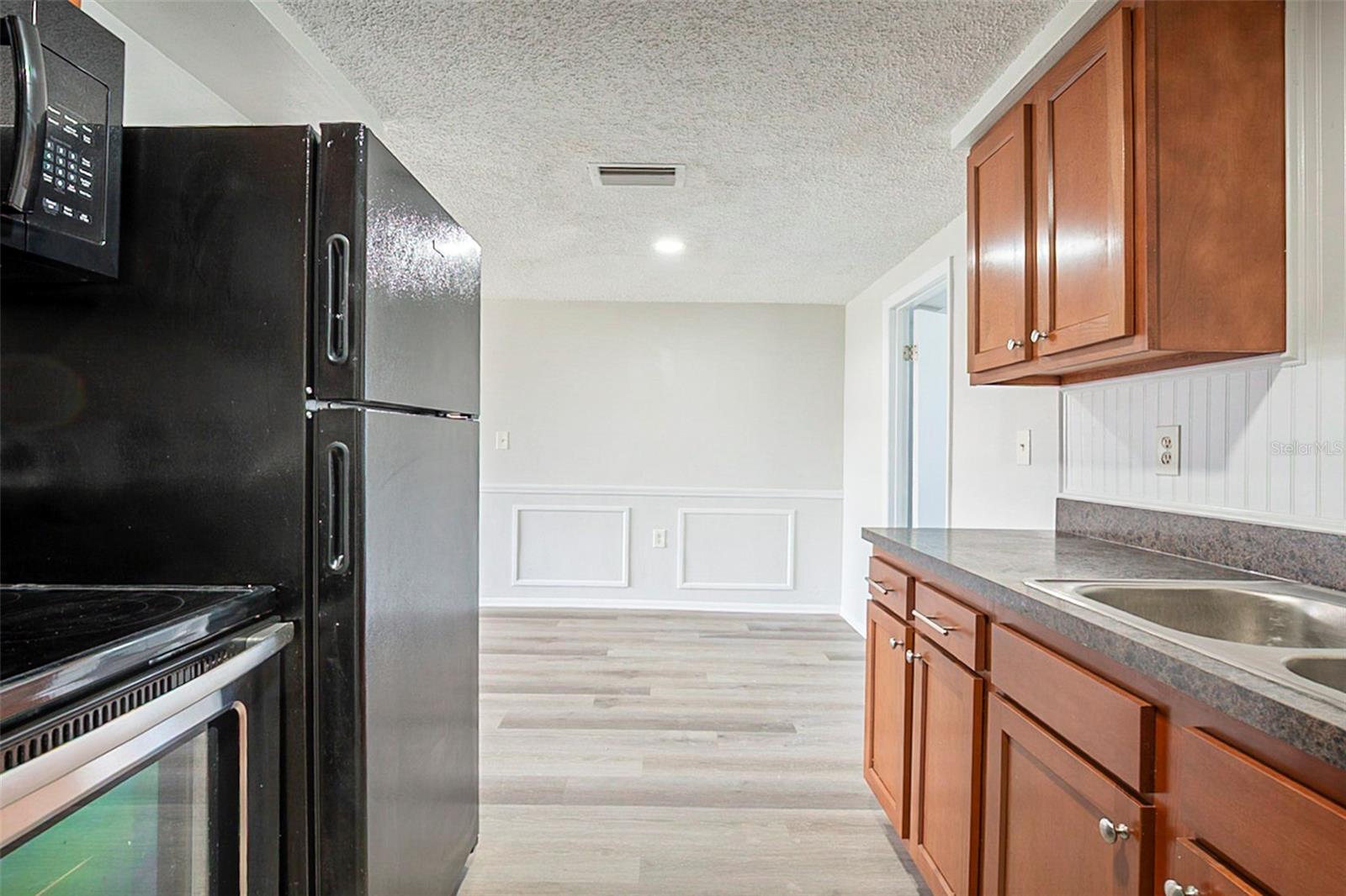Image 10 of 38 For 11641 Scallop Drive