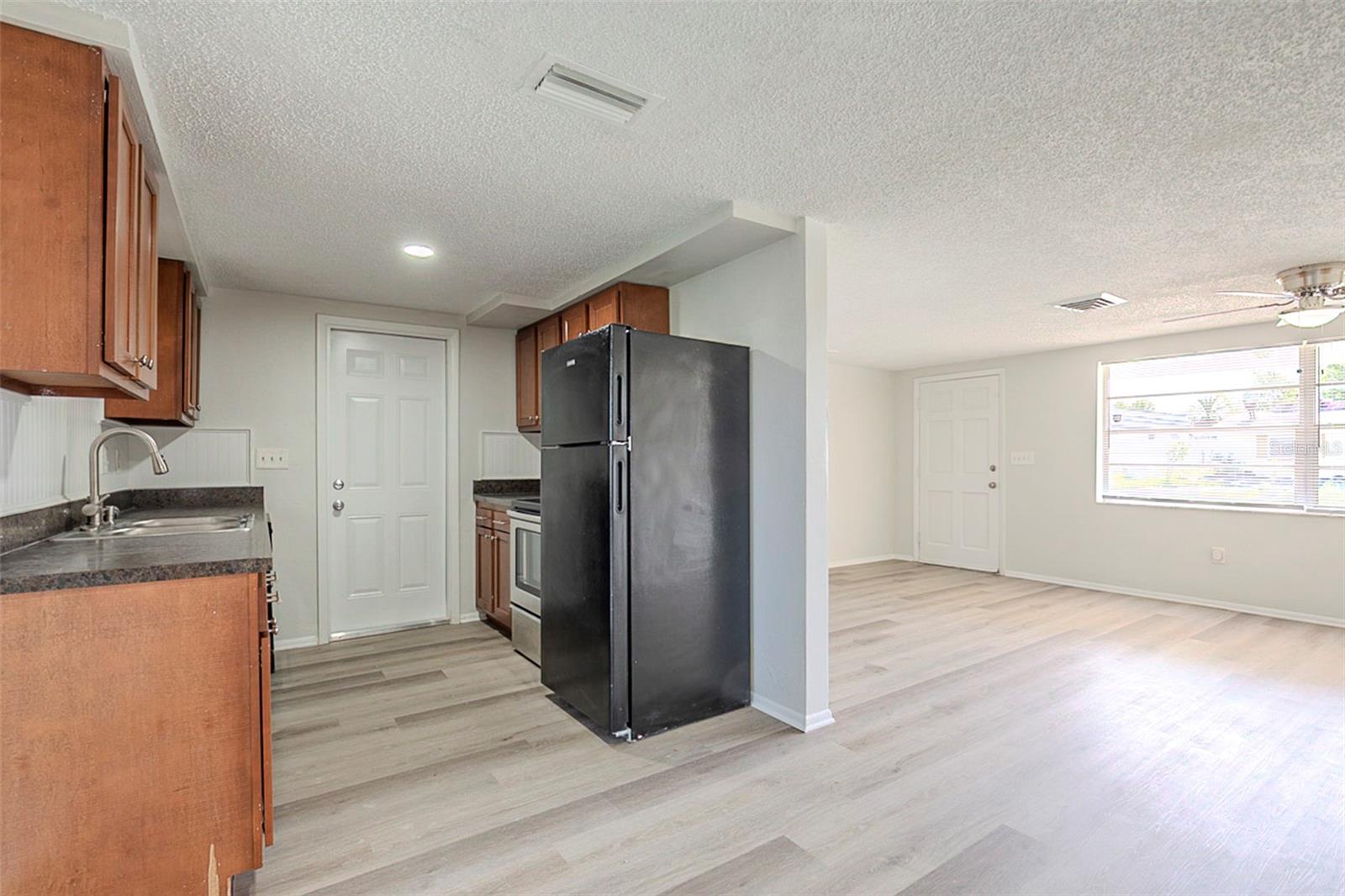 Image 11 of 38 For 11641 Scallop Drive
