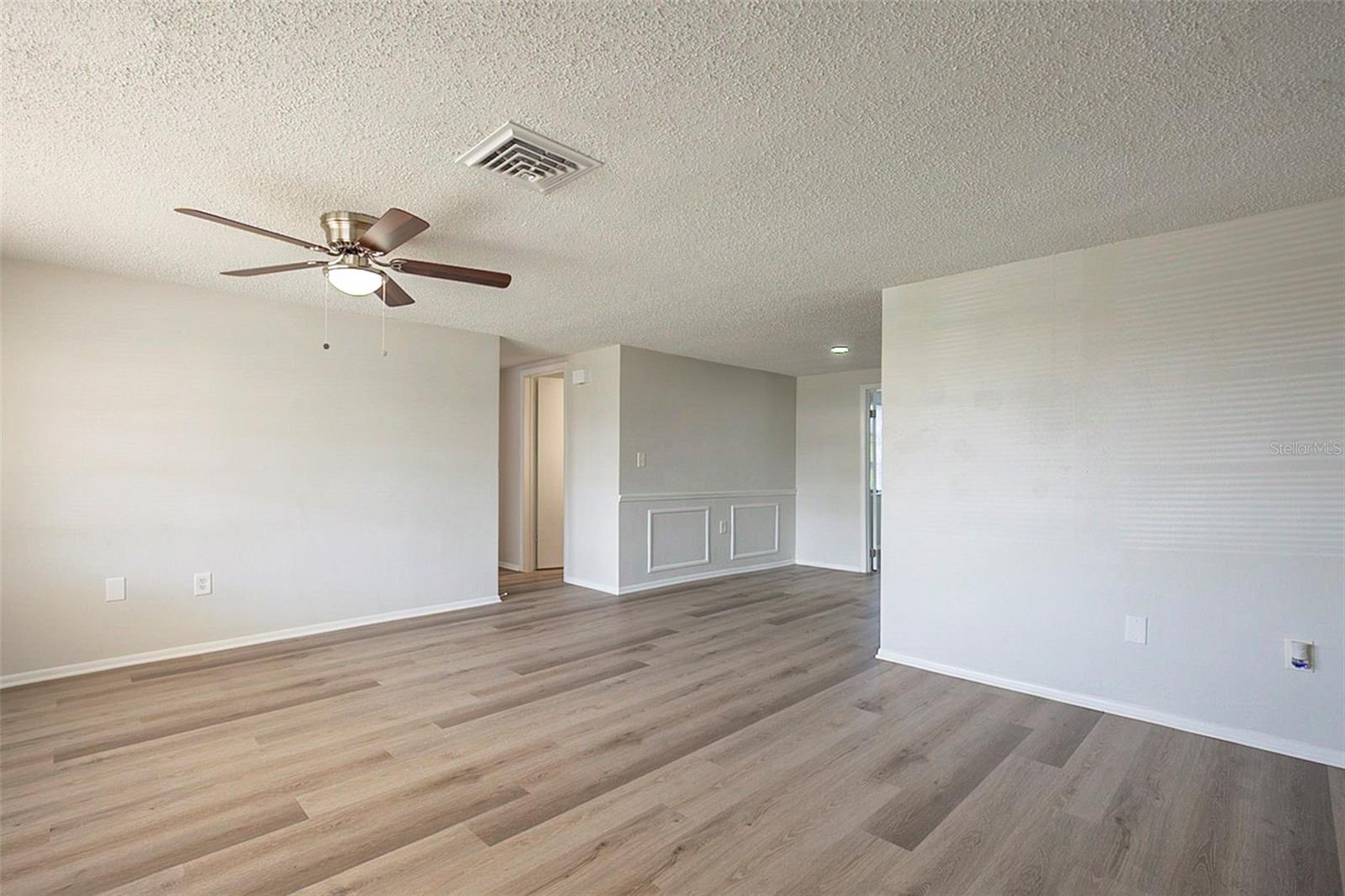Image 16 of 38 For 11641 Scallop Drive