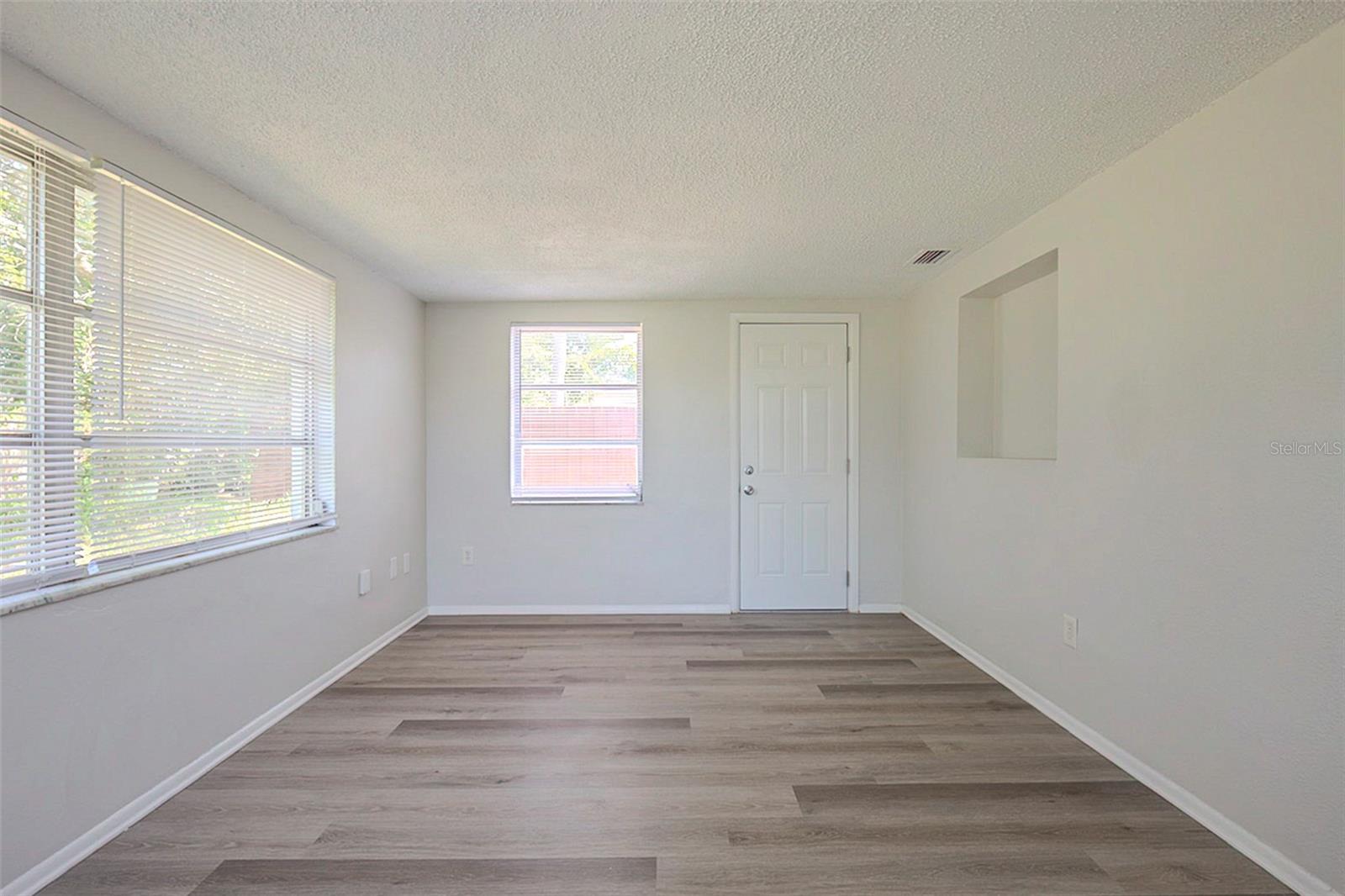 Image 18 of 38 For 11641 Scallop Drive