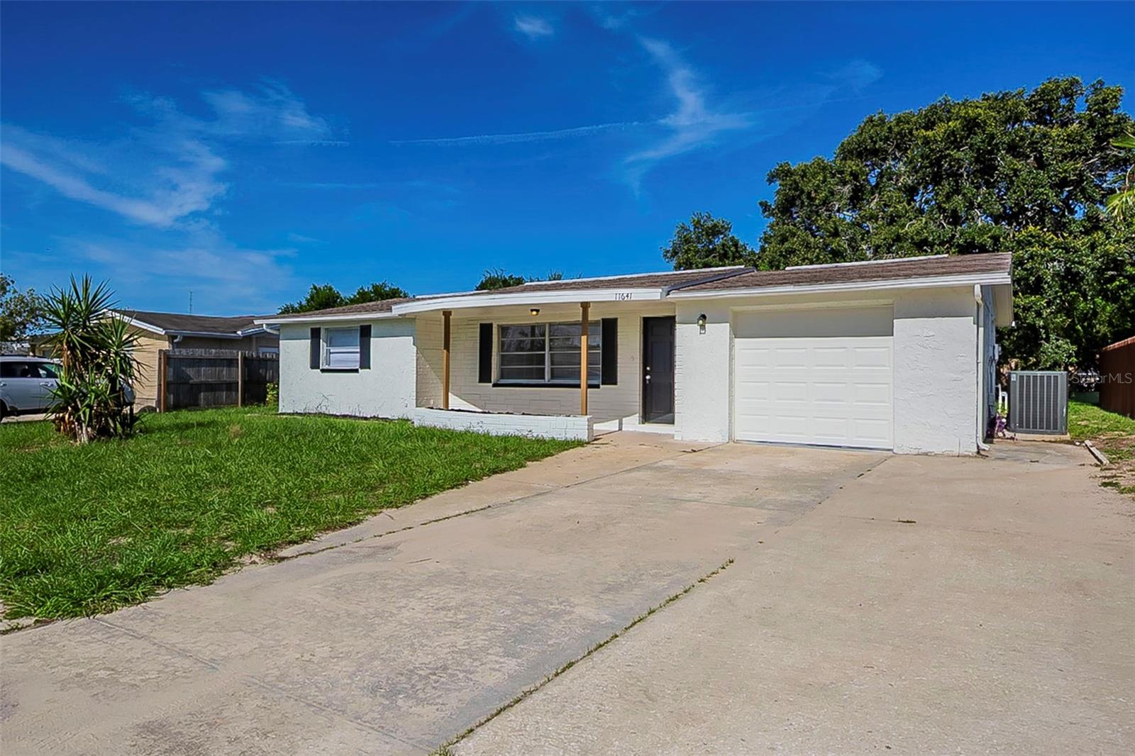 Image 2 of 38 For 11641 Scallop Drive