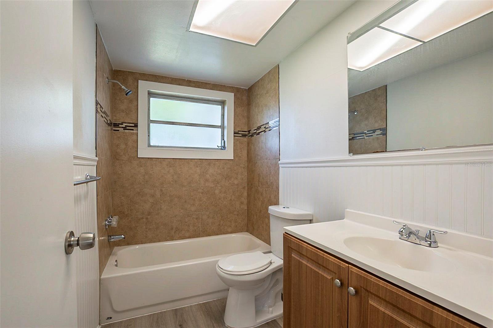 Image 32 of 38 For 11641 Scallop Drive
