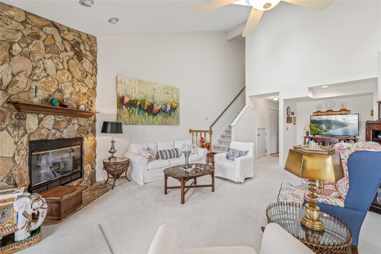 Image 18 of 47 For 699 Malta Court Ne