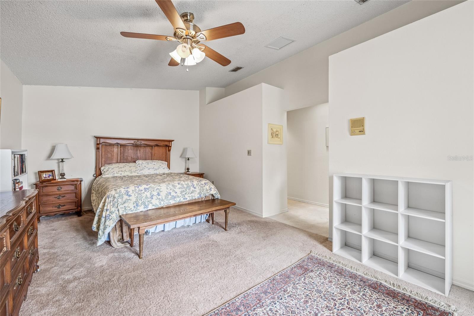 Image 34 of 47 For 699 Malta Court Ne