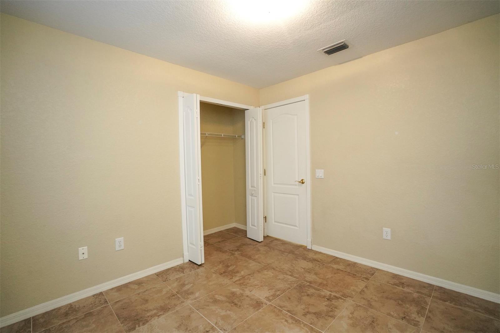 Image 12 of 35 For 5136 Sterling Manor Drive
