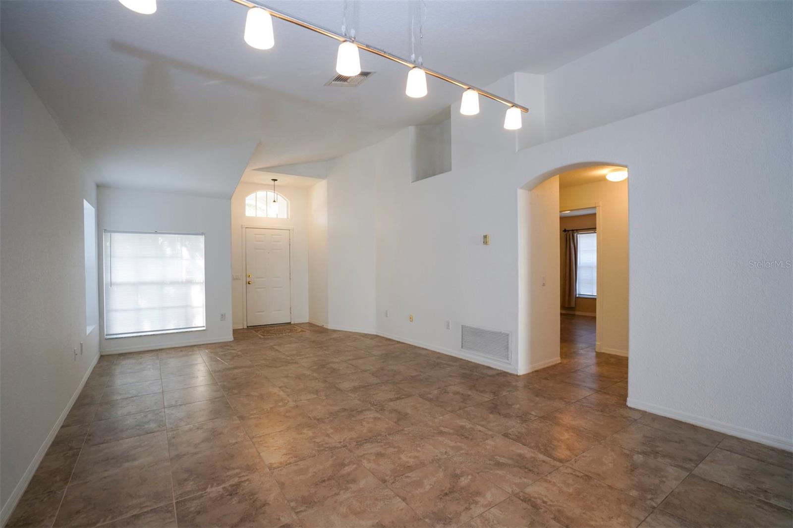 Image 6 of 35 For 5136 Sterling Manor Drive