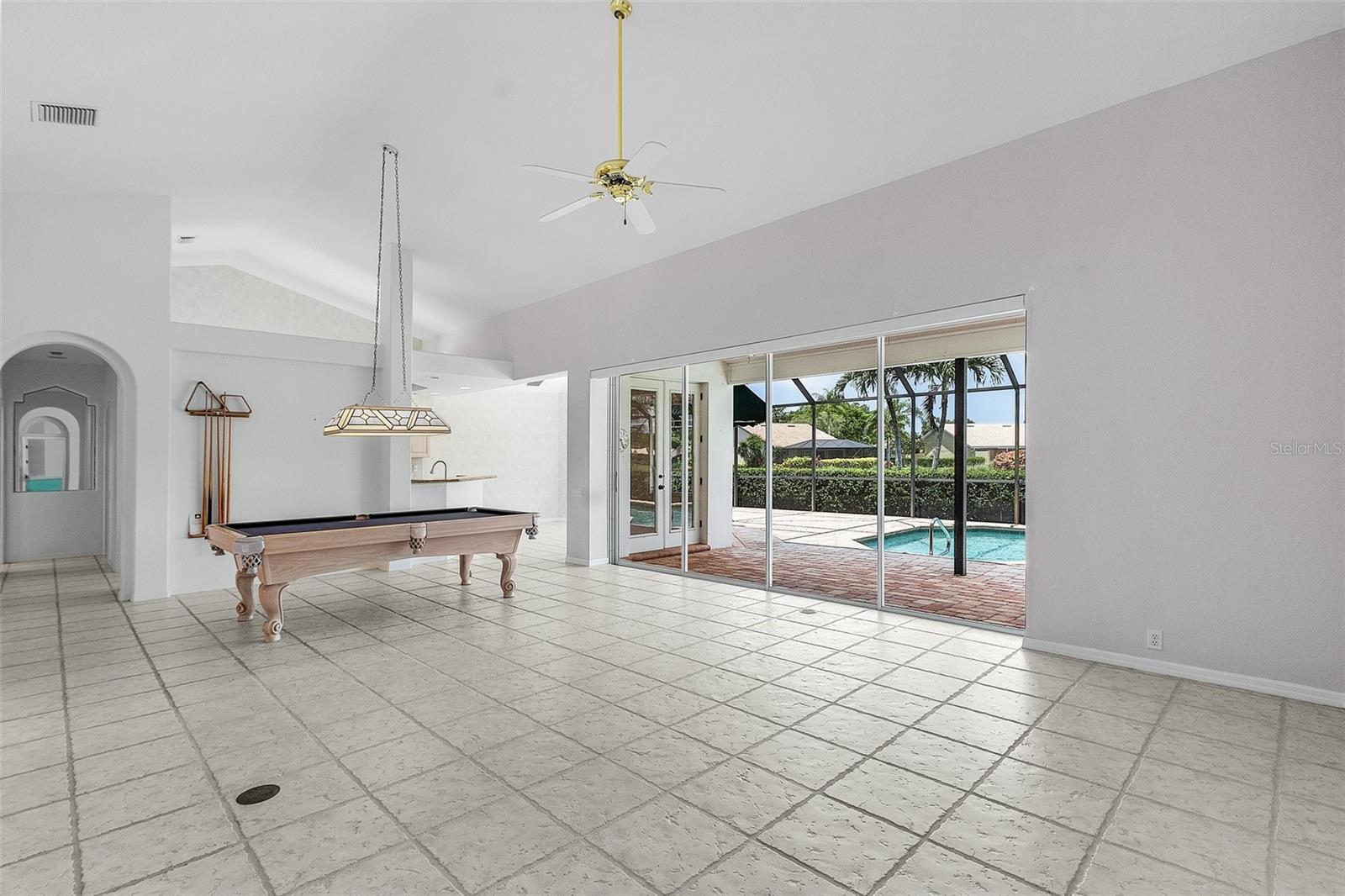Image 12 of 30 For 28480 Rochester Court