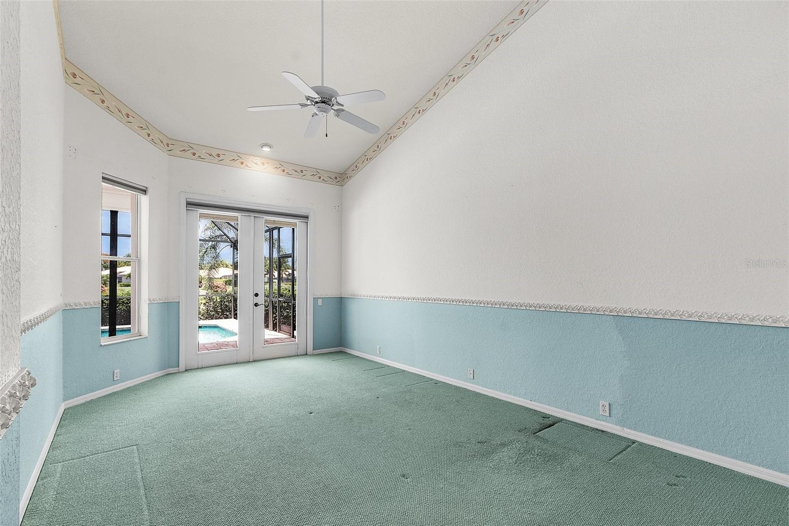 Image 8 of 30 For 28480 Rochester Court