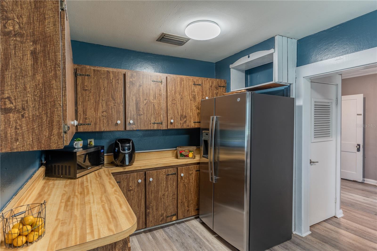 Listing photo id 4 for 38200 Shadow Drive