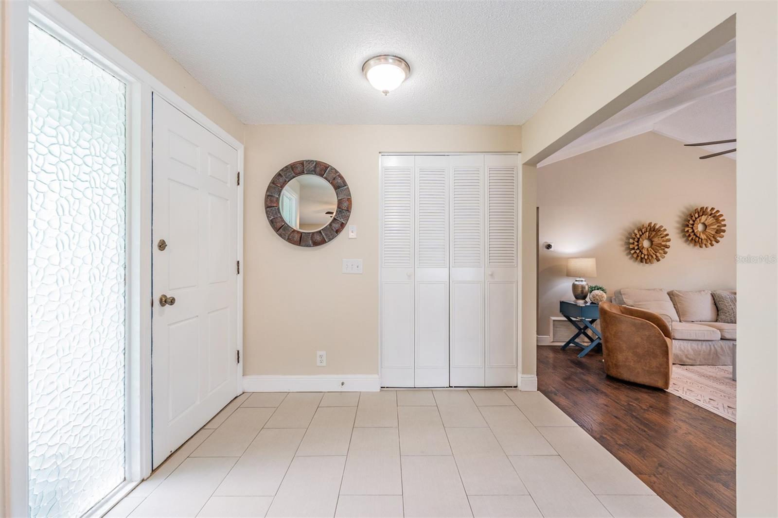Listing photo id 11 for 13521 Del Prado Drive S