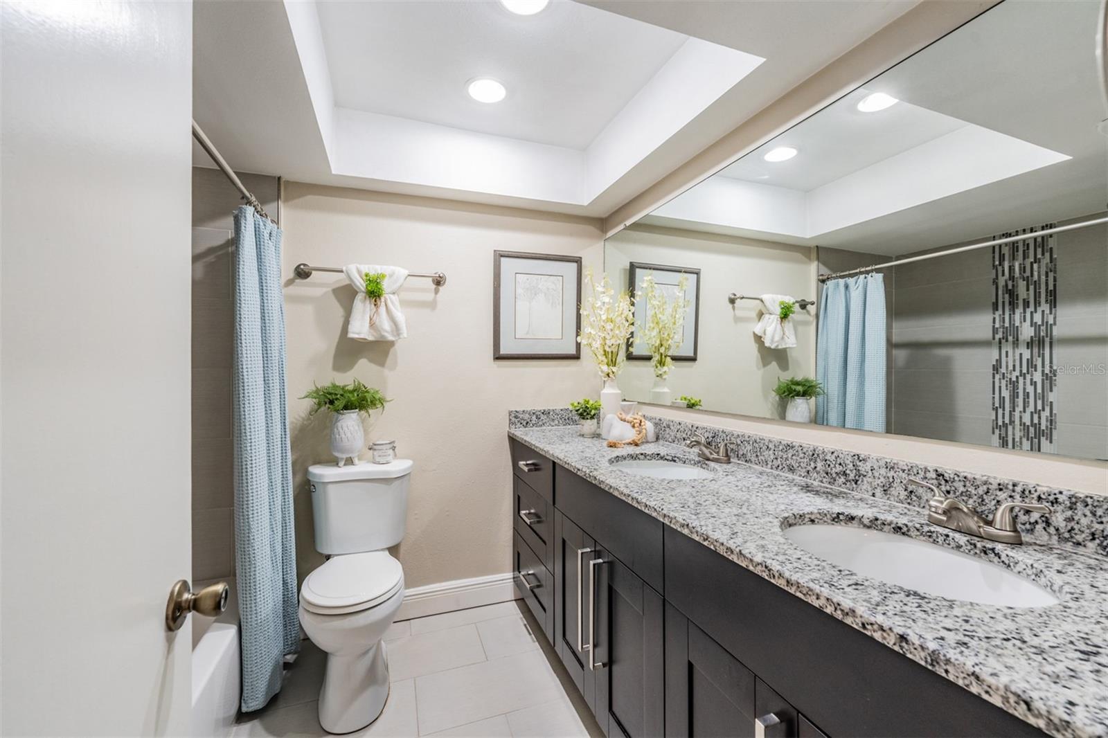 Listing photo id 17 for 13521 Del Prado Drive S