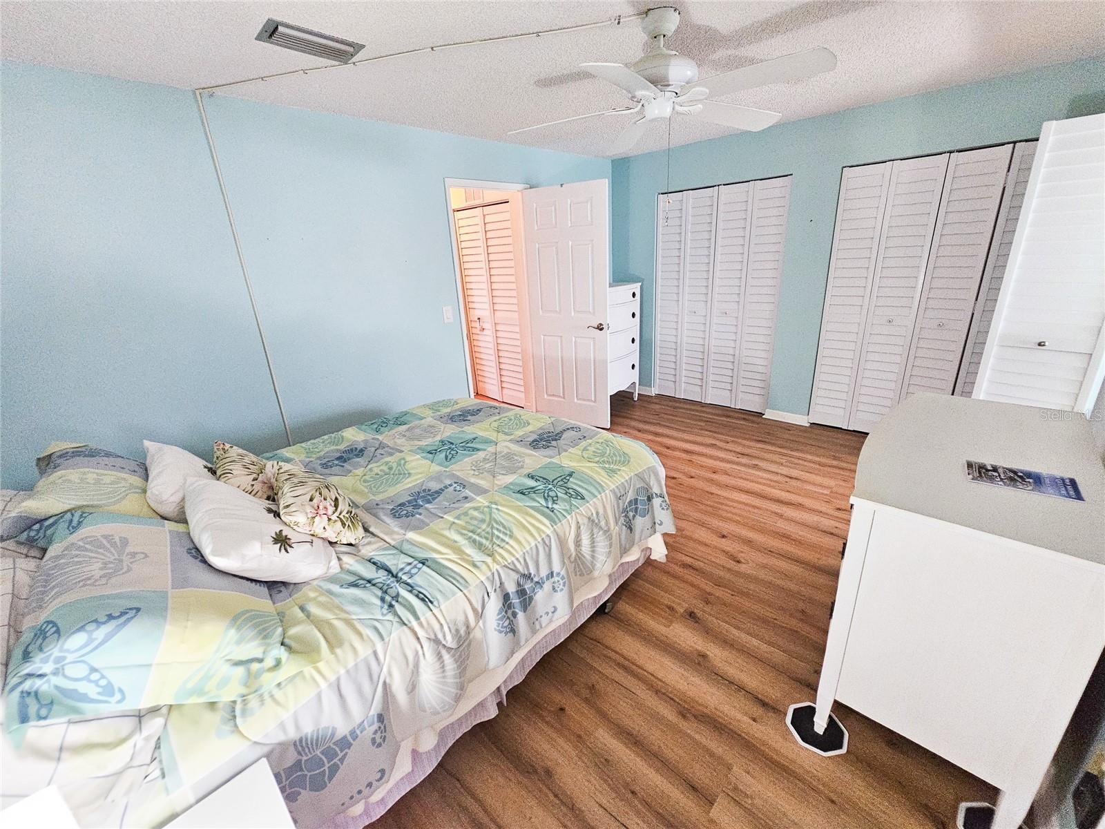 Image 15 of 35 For 2960 59th Street 311