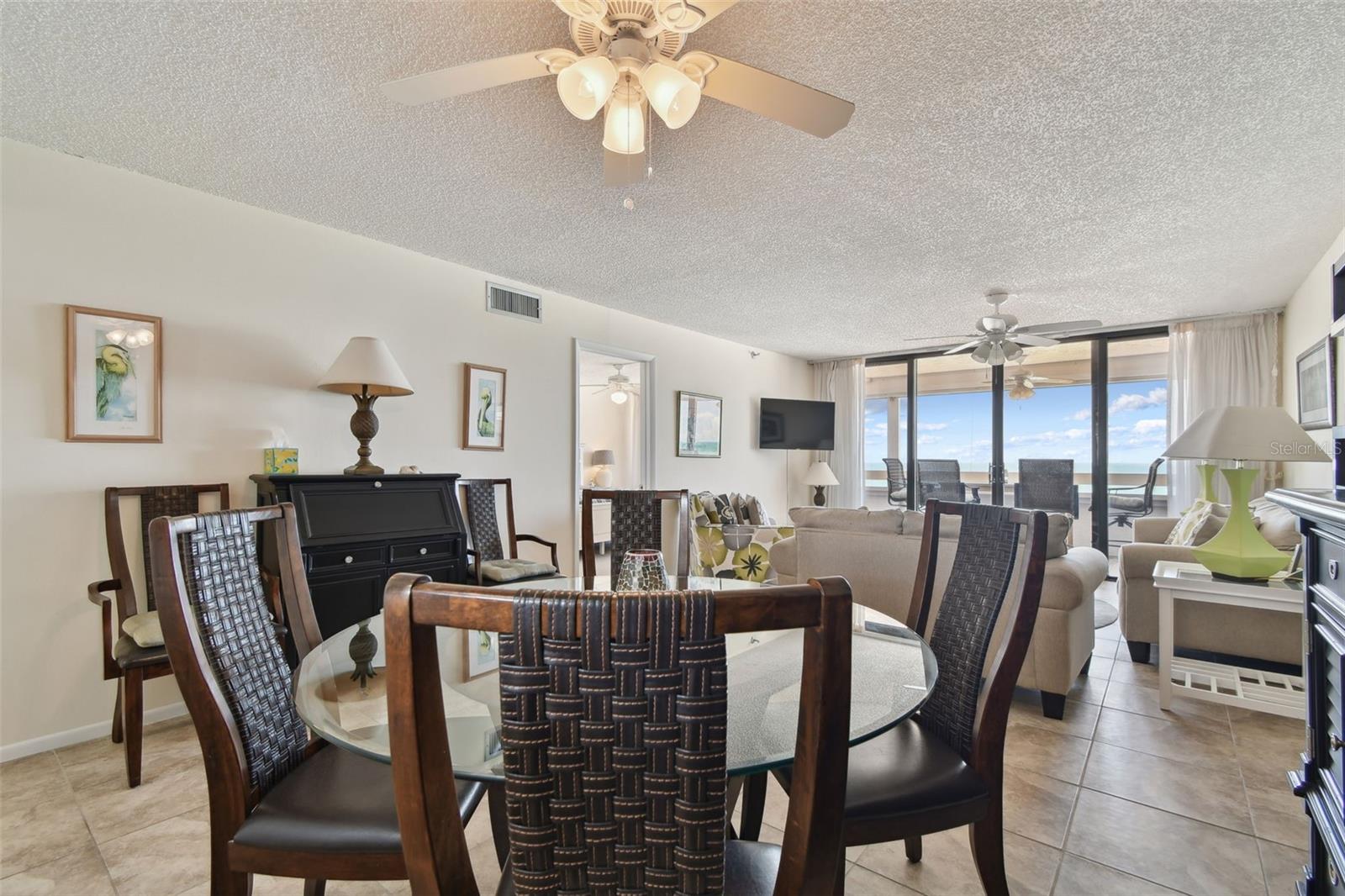 Image 12 of 46 For 17900 Gulf Boulevard 5d