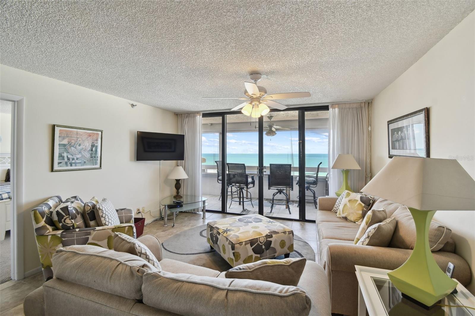Image 17 of 46 For 17900 Gulf Boulevard 5d
