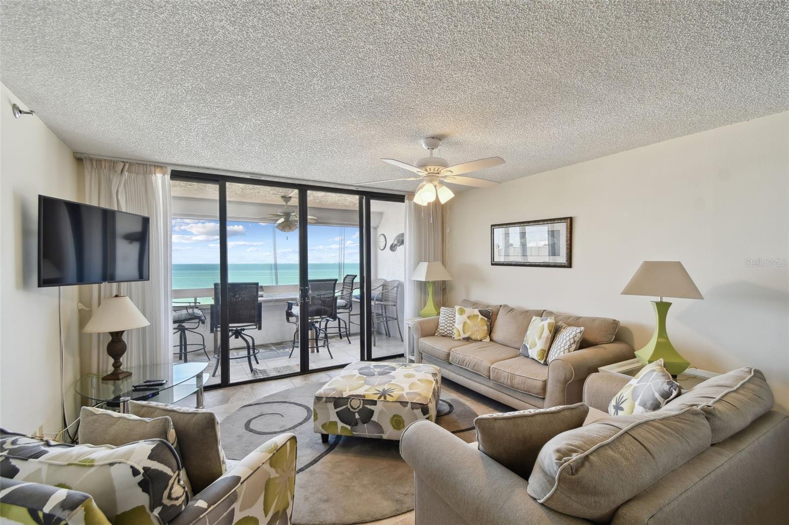 Image 18 of 46 For 17900 Gulf Boulevard 5d