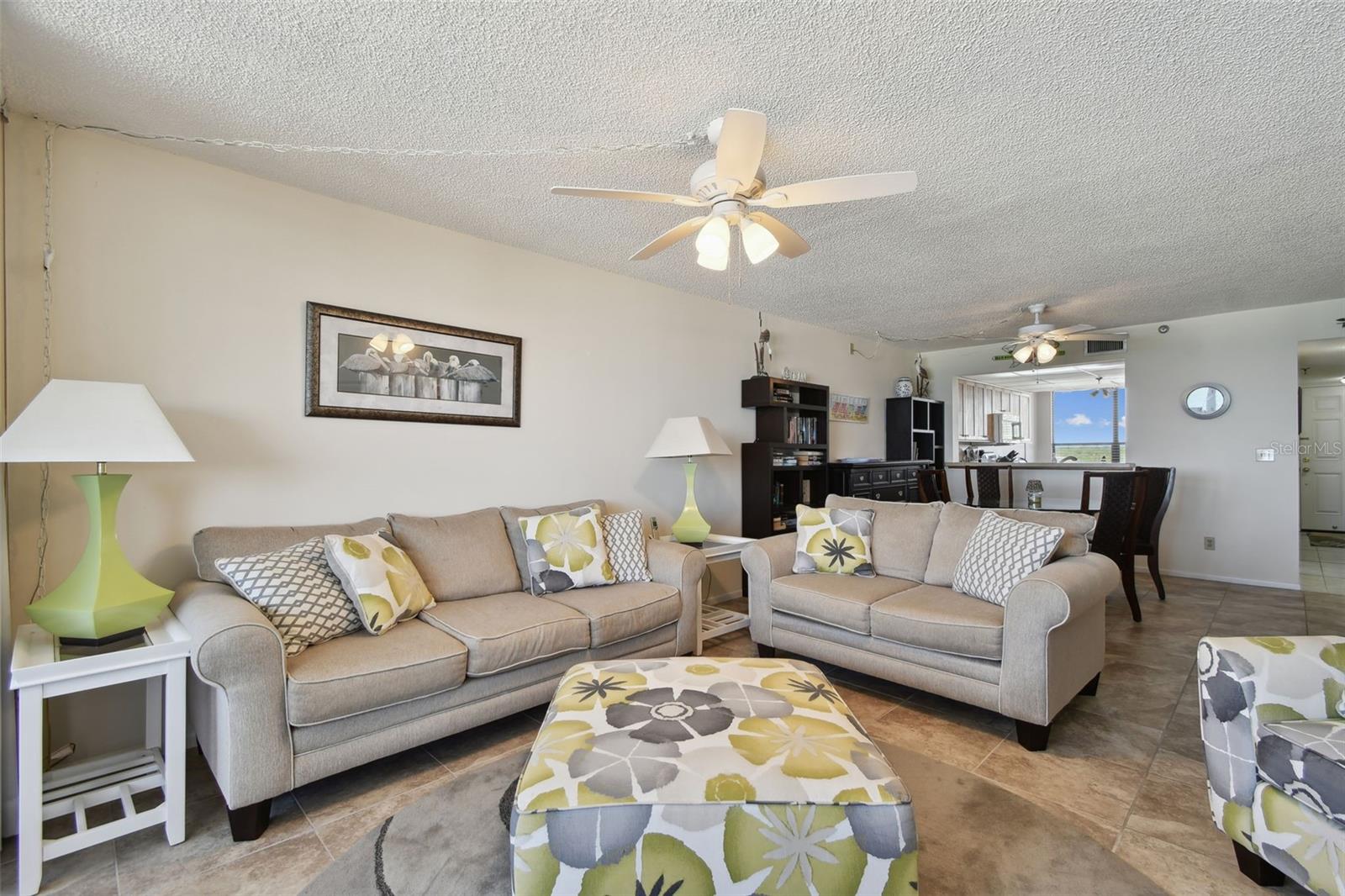 Image 21 of 46 For 17900 Gulf Boulevard 5d